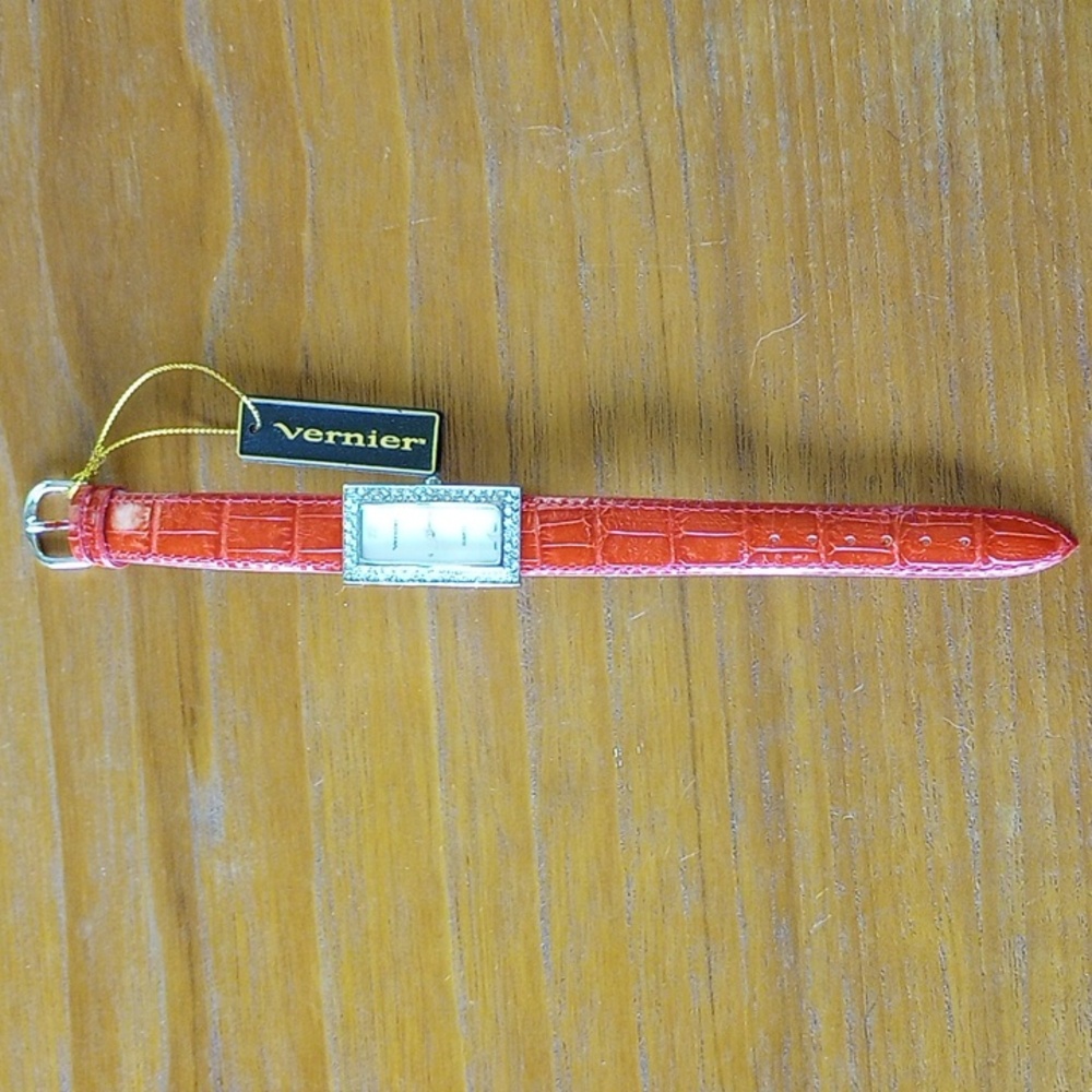 Vernier tank style dress watch - Picture 3 of 6